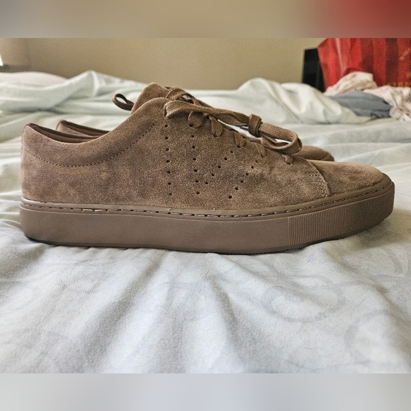 NWOT Vince Men's Casual Suede Sneakers With Duster Bag - Brown - Size 8.5 M